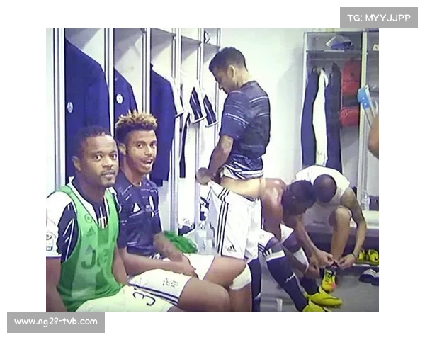 意大利更衣室沉默蔓延,曼奇尼89分钟破门难掩出线危机 意大利更衣室沉默蔓延,曼奇尼89分钟破门难掩出线危机