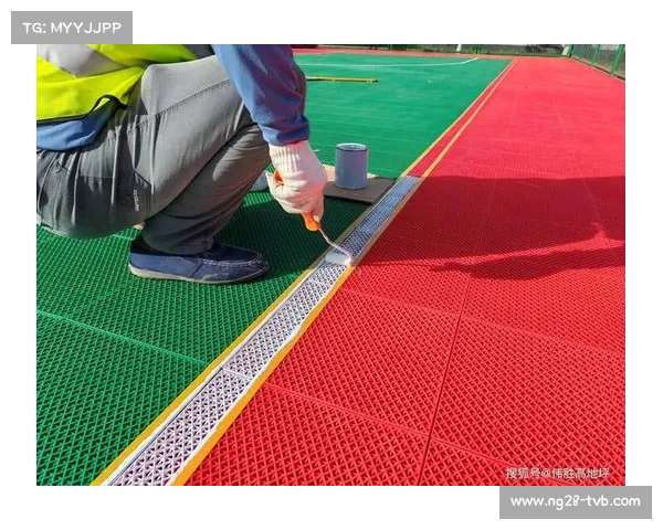 某社区篮球场翻新启用，居民运动热情显著提高